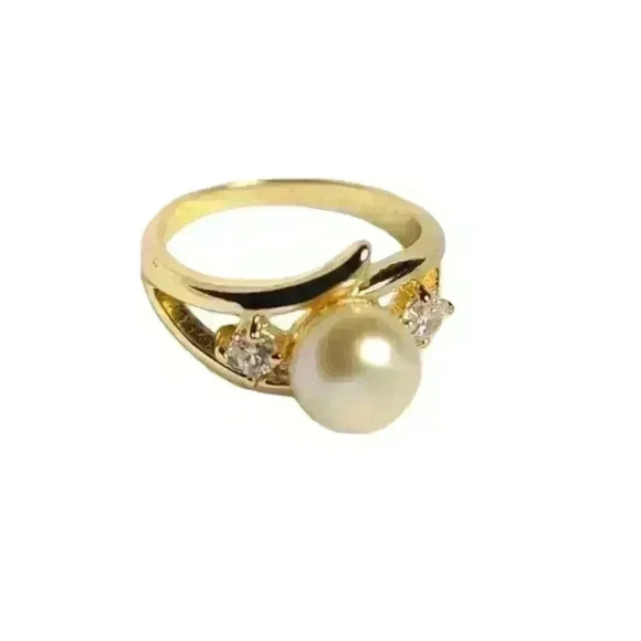 Gold tone pearl rhinestones (CZ ?) Ring size is 6 NWOT - Picture 3 of 16